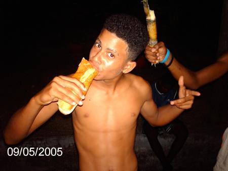 ti john avec sa bouf